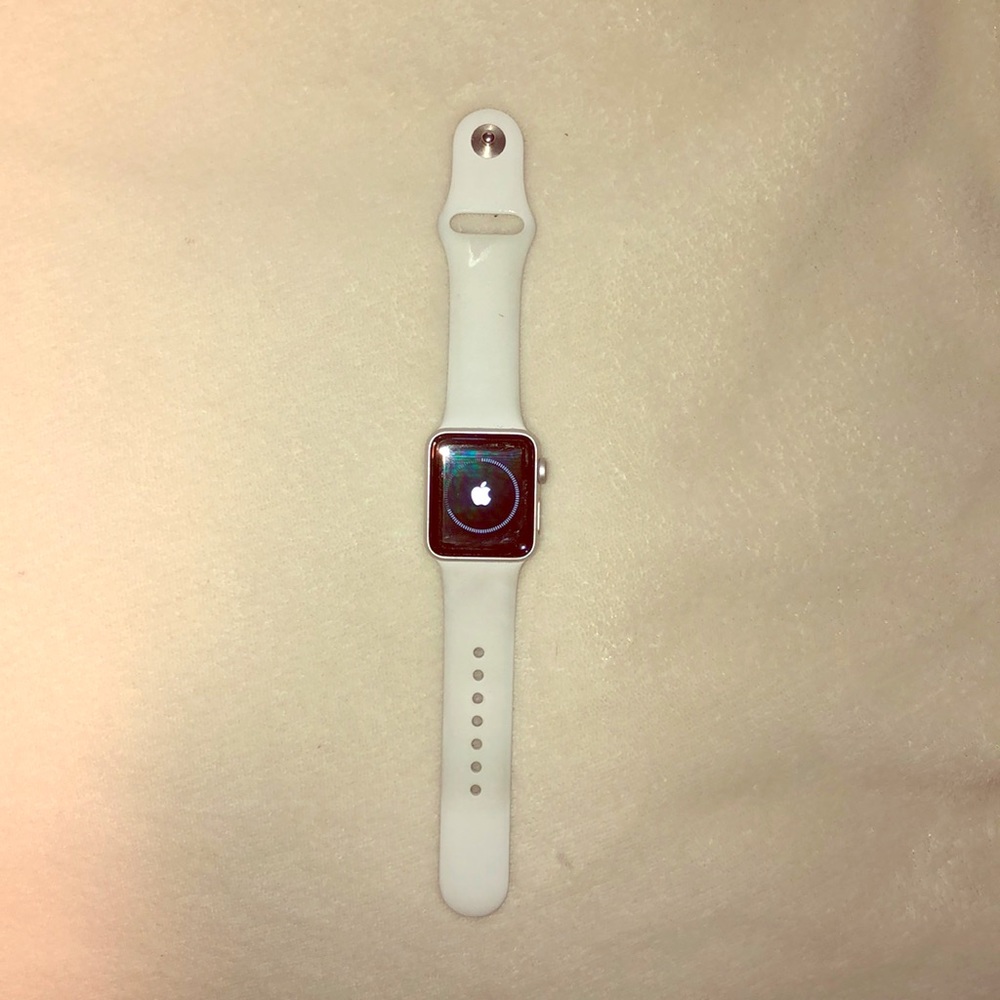 BARELY USED APPLE WATCH: SERIES 3